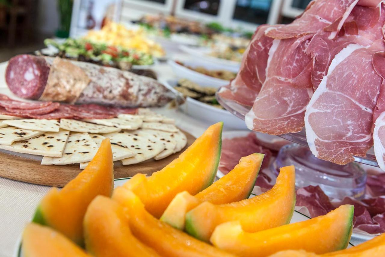 Hotel Verdemare Rimini Ngoại thất bức ảnh
