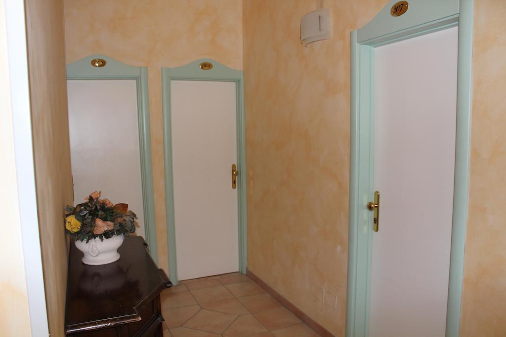 Hotel Verdemare Rimini Ngoại thất bức ảnh
